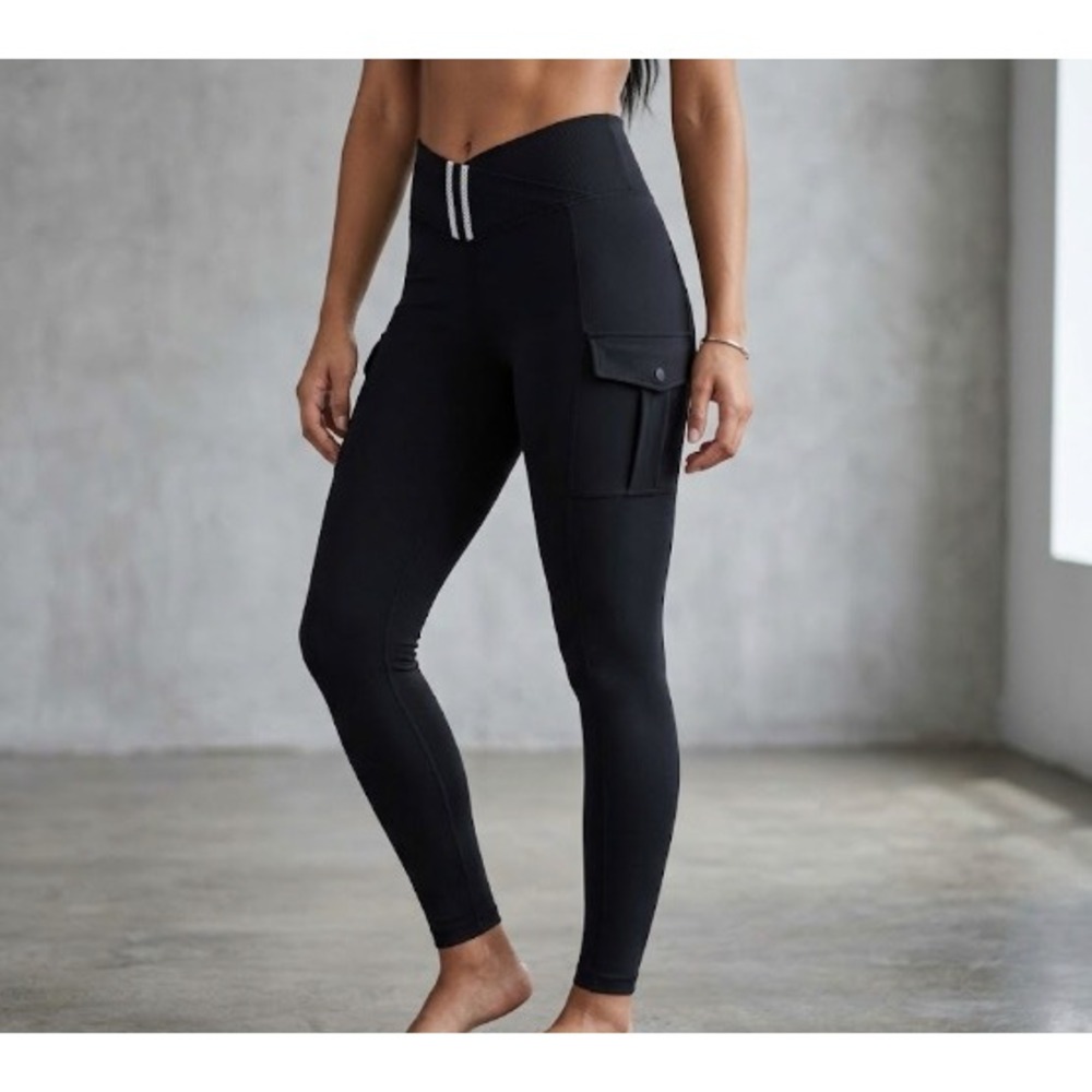 XS SHORT Victoria Sport KNOCKOUT SPORT Pants Leggings